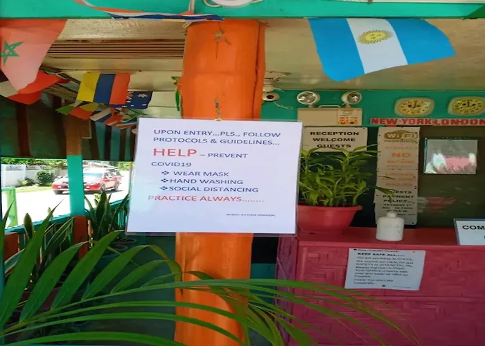 Oyo 928 Jjs Place Hotel Moalboal